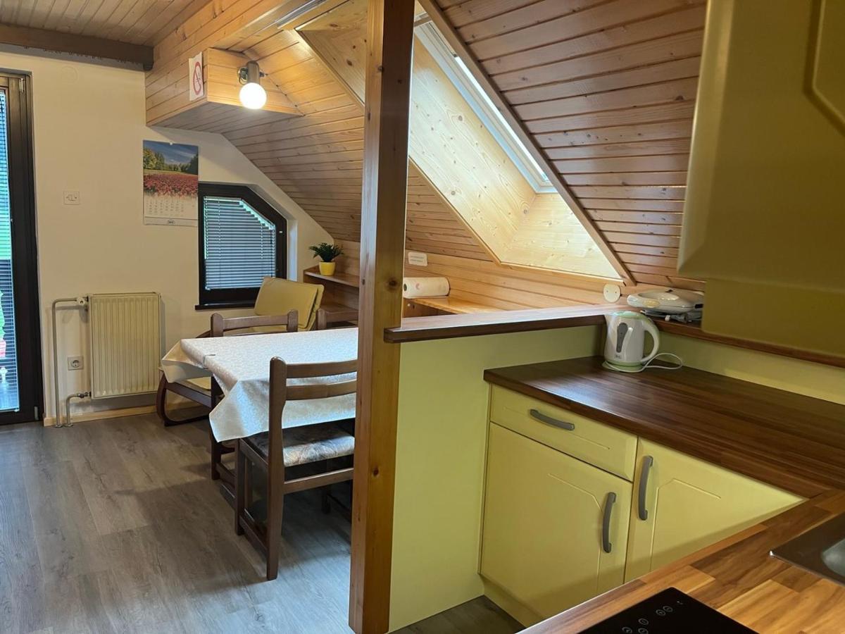 Apartment Cvetek Janez بوينج المظهر الخارجي الصورة